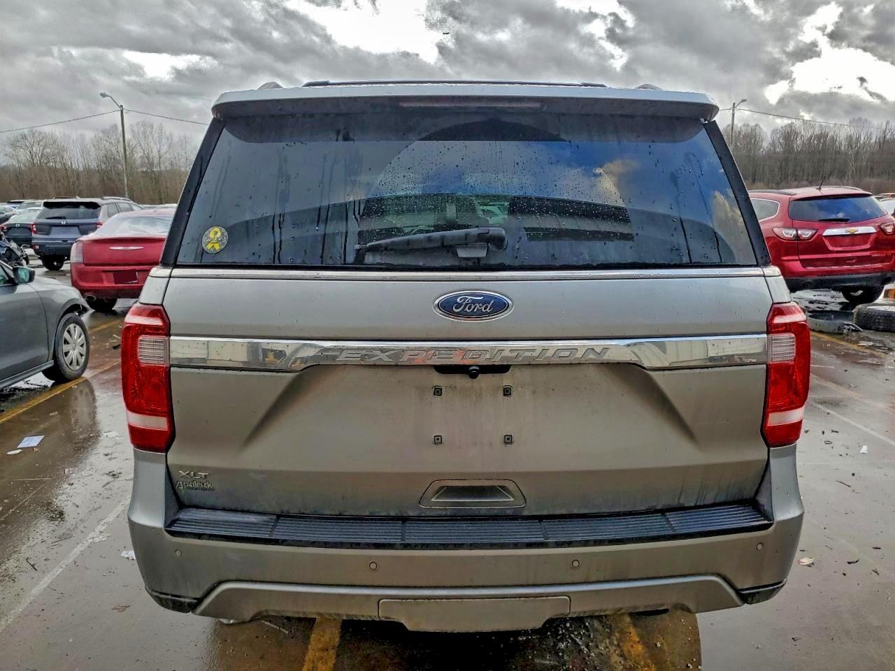 2021 FORD Expedition