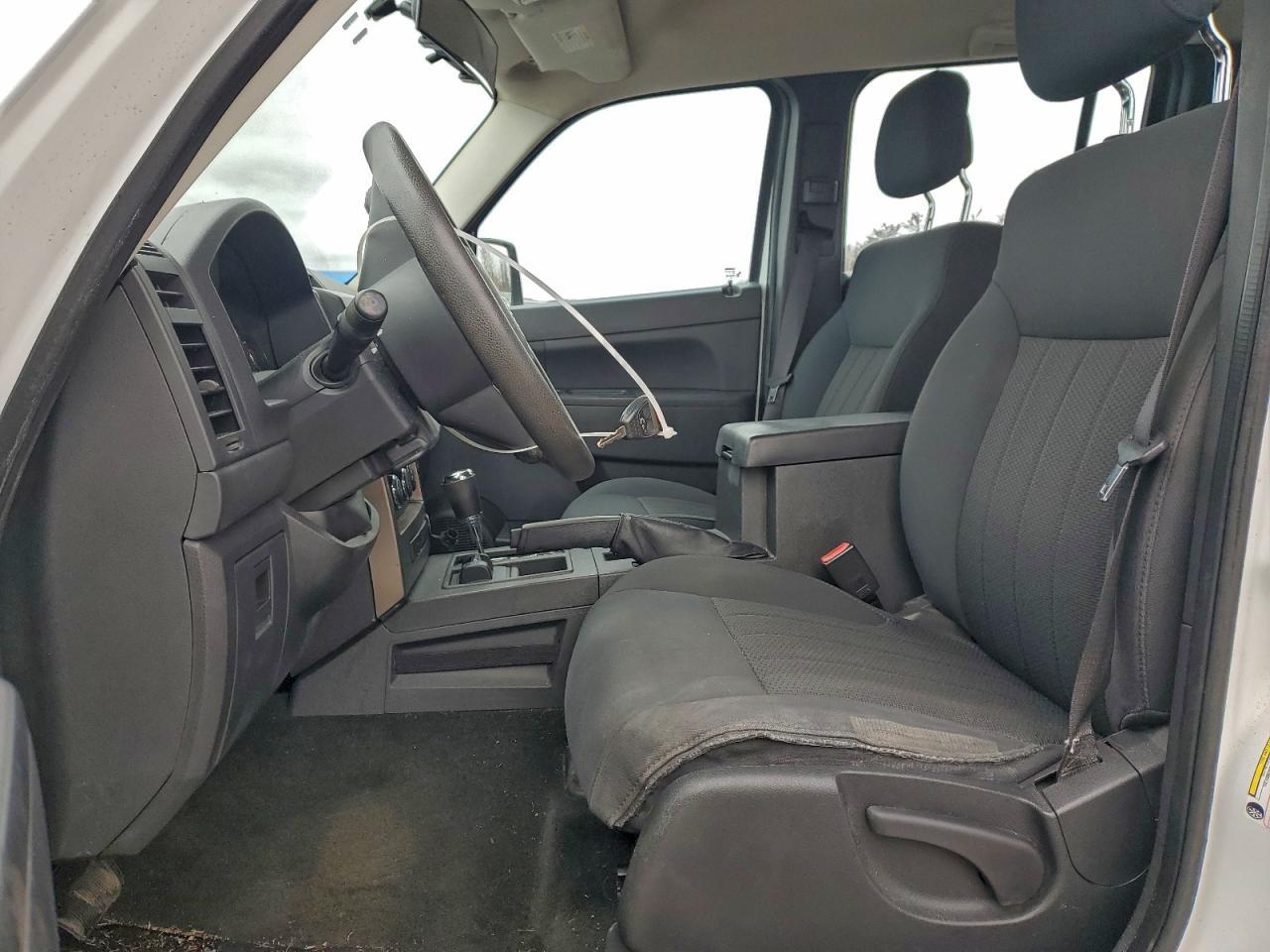 2012 JEEP Liberty