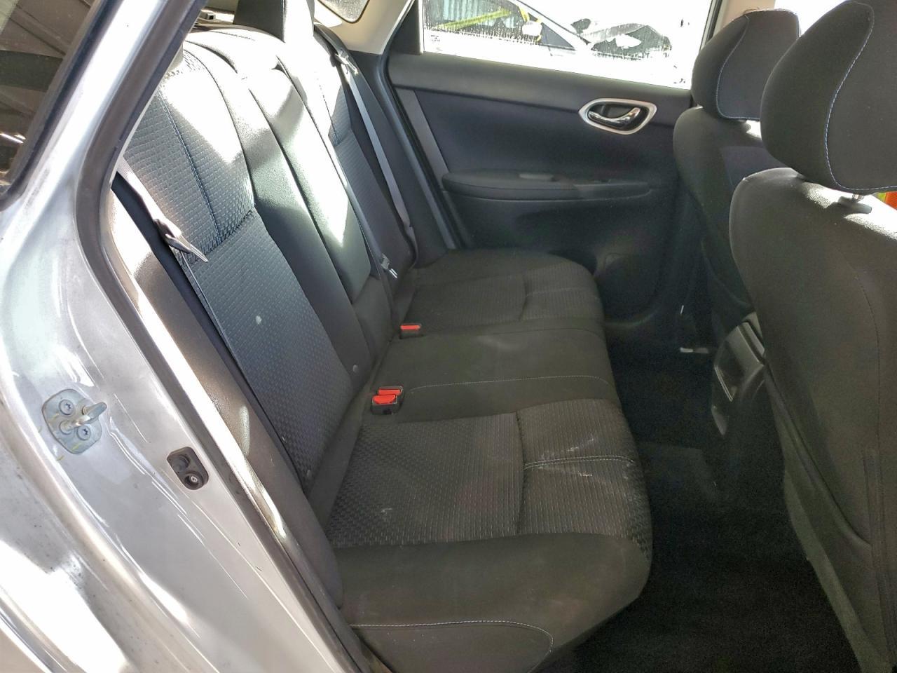 2016 NISSAN SENTRA
