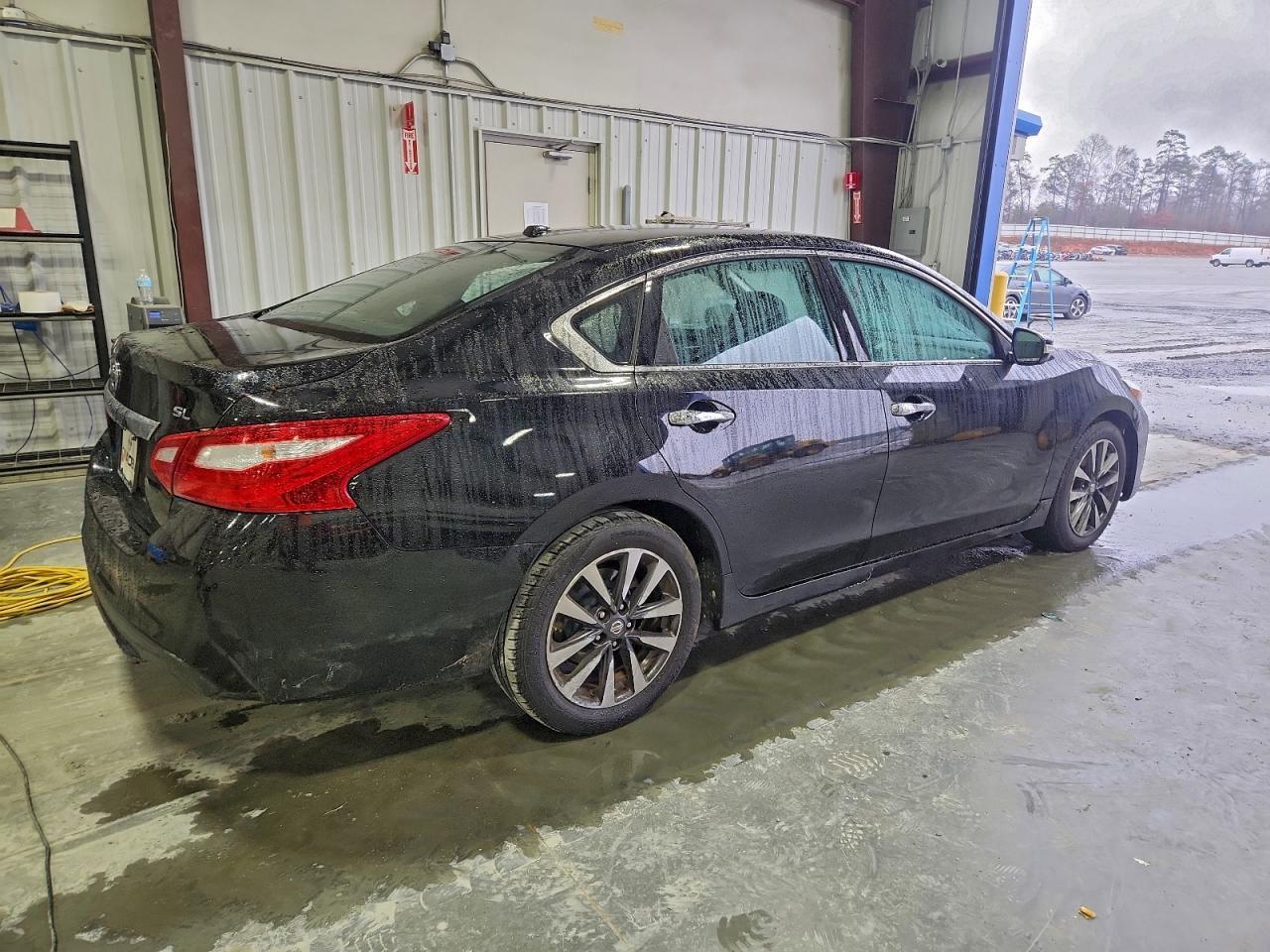2017 NISSAN ALTIMA