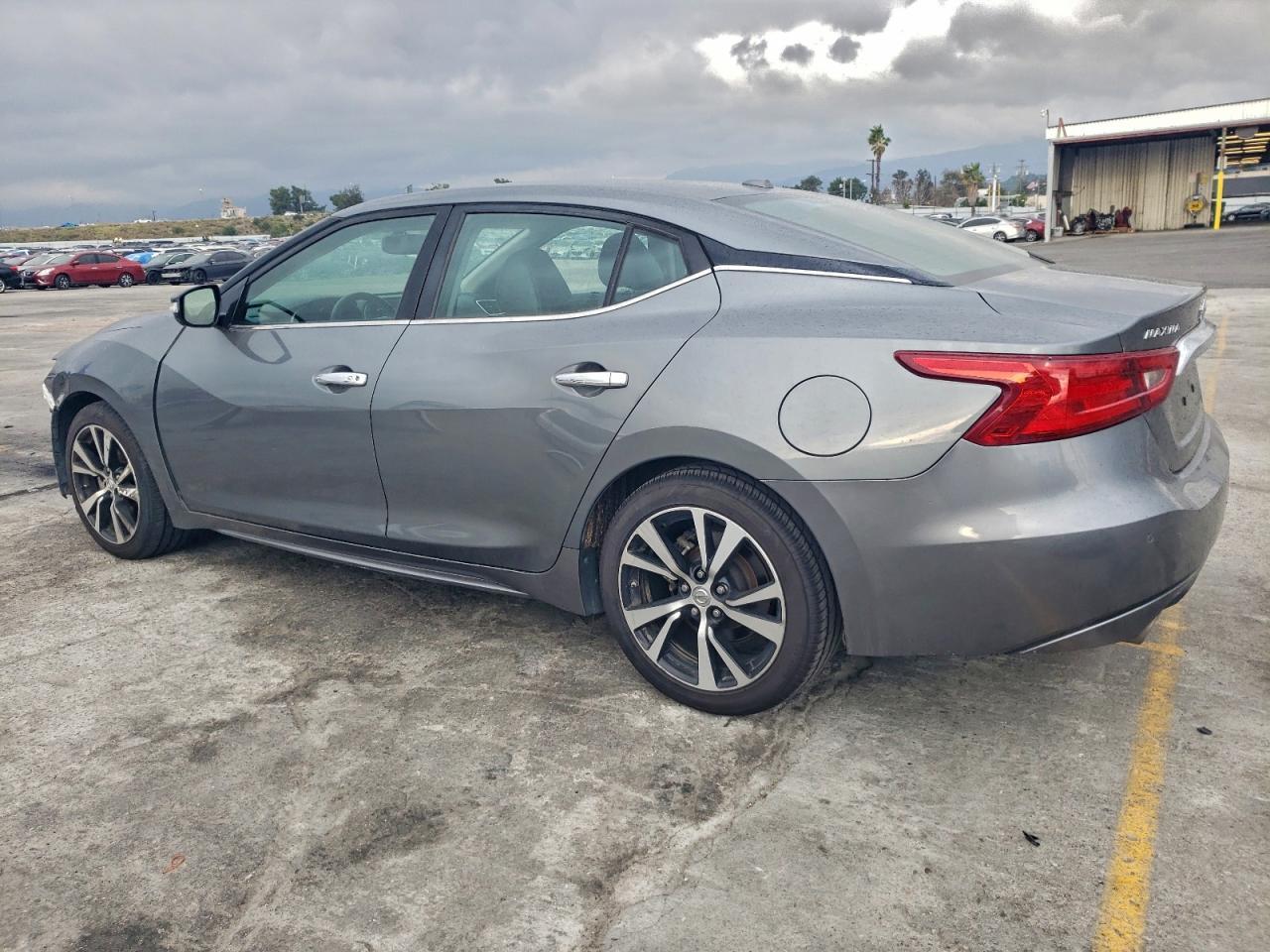 2018 NISSAN Maxima