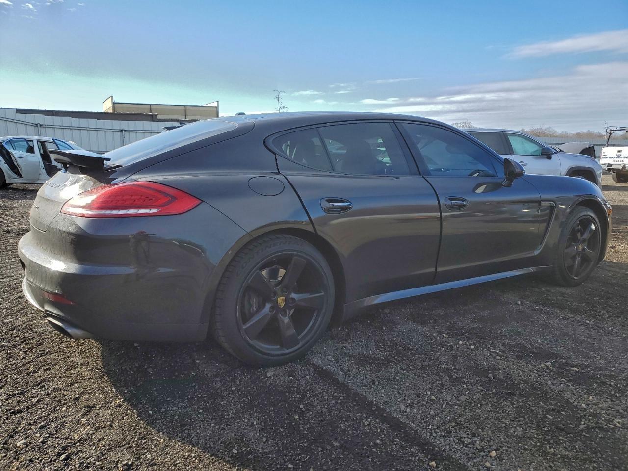 2014 PORSCHE Panamera