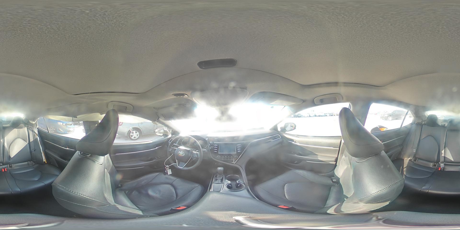 2018 TOYOTA CAMRY