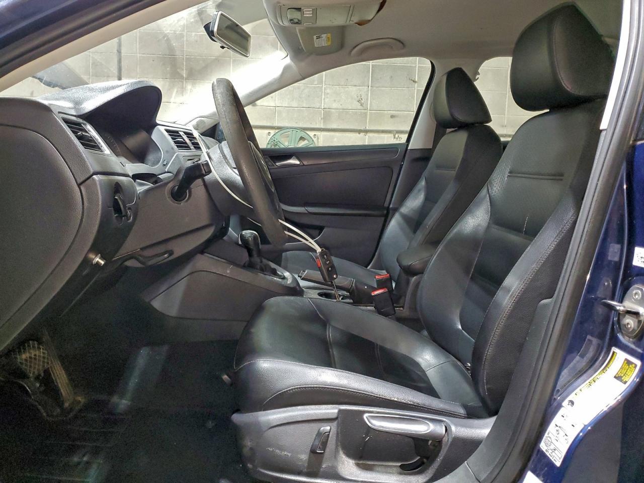 2014 VOLKSWAGEN JETTA