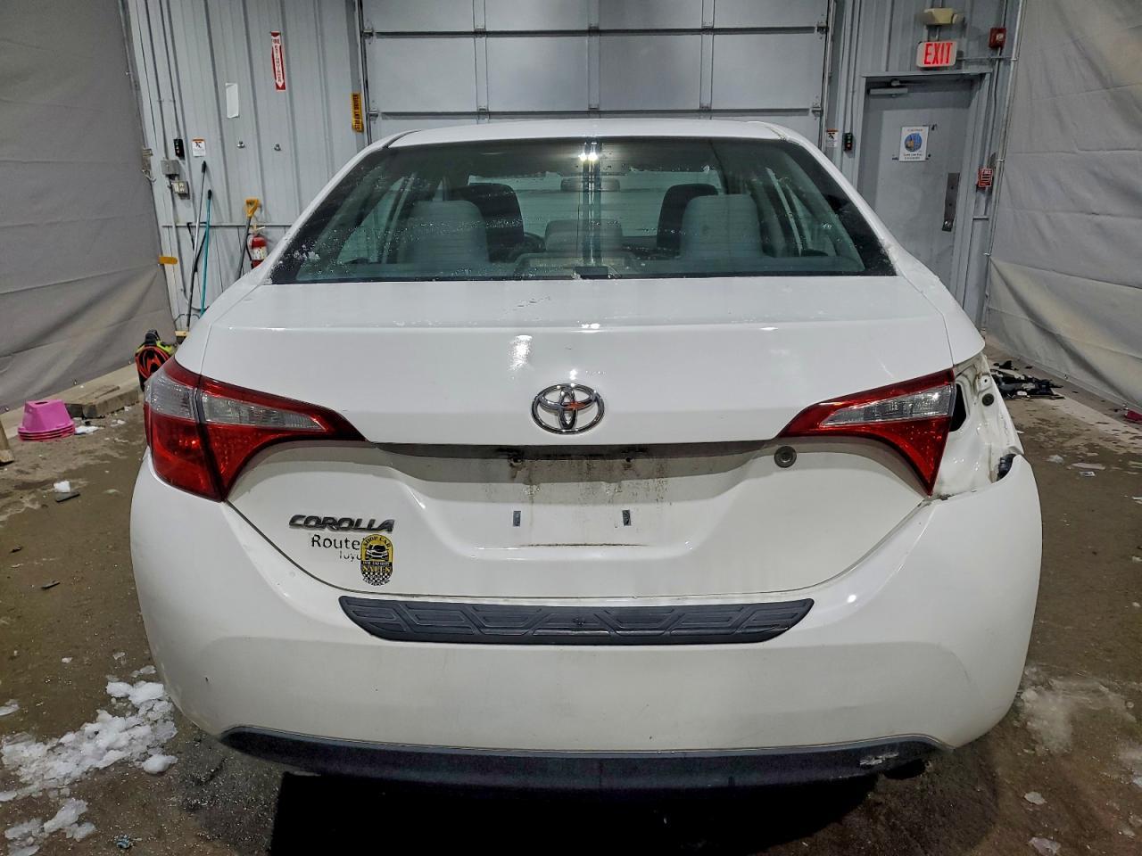2015 TOYOTA COROLLA