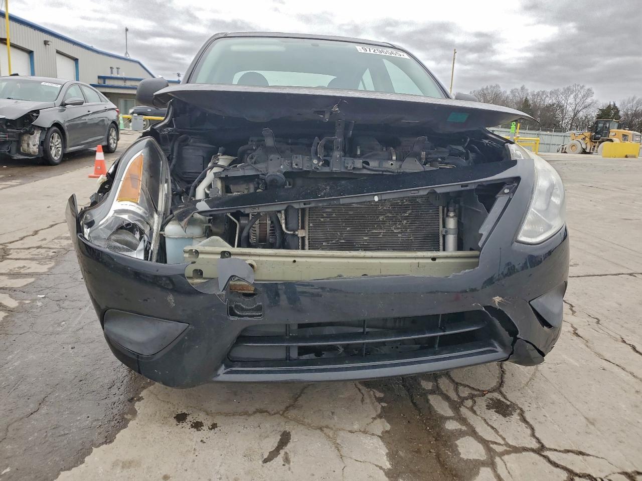 2015 NISSAN VERSA