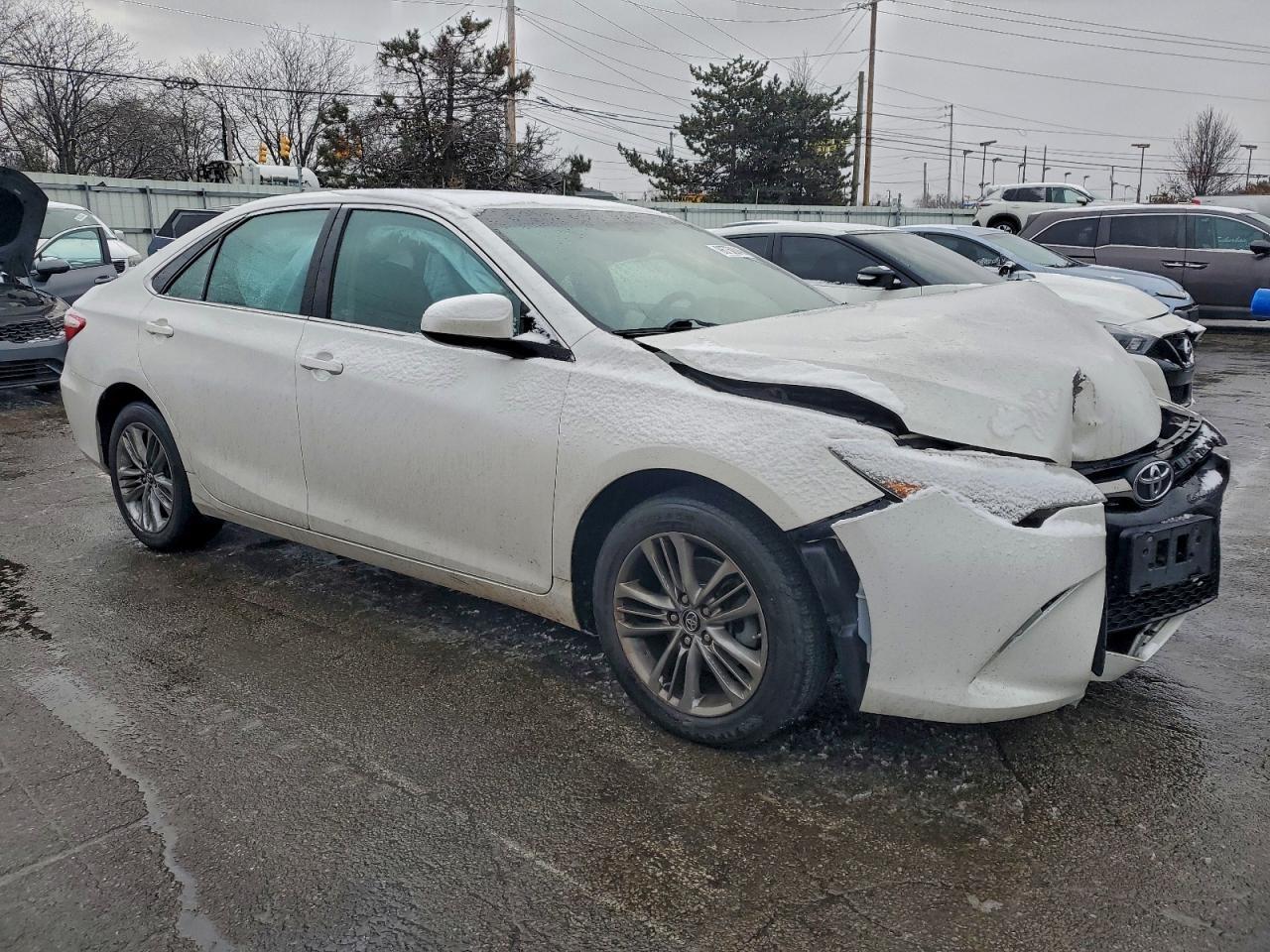 2017 TOYOTA CAMRY