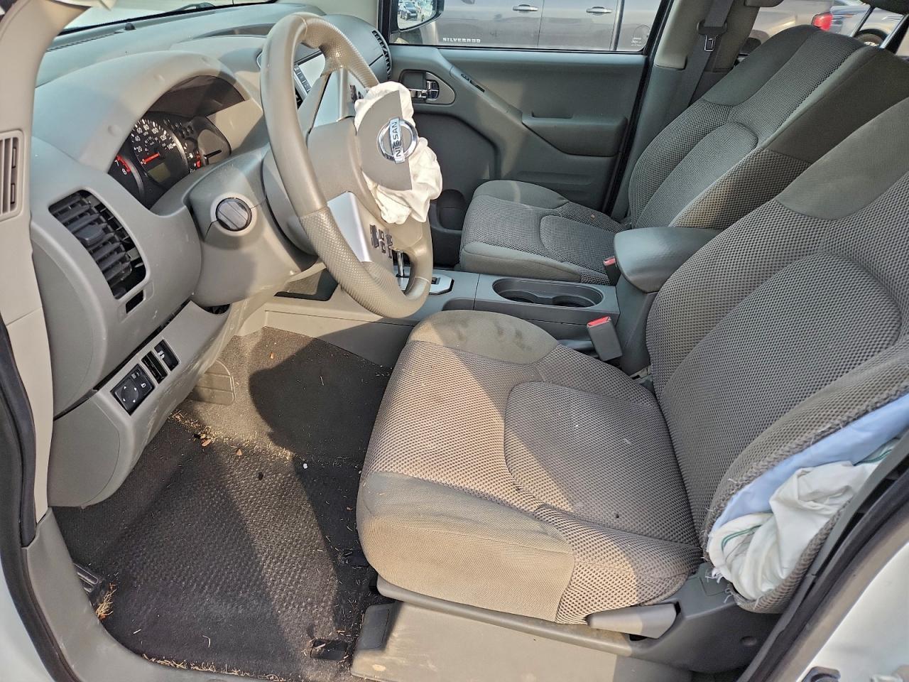 2021 NISSAN Frontier