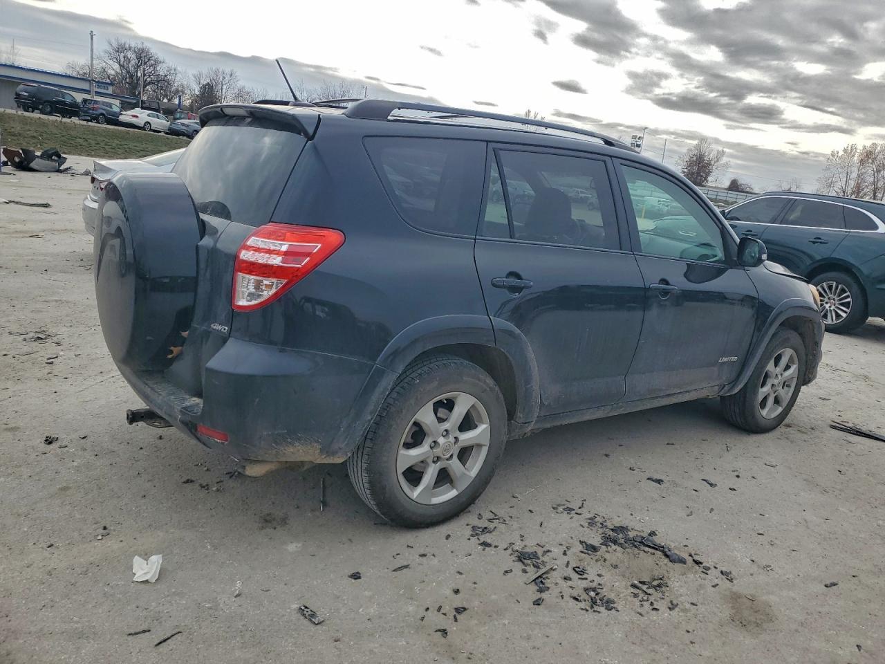2011 TOYOTA RAV4