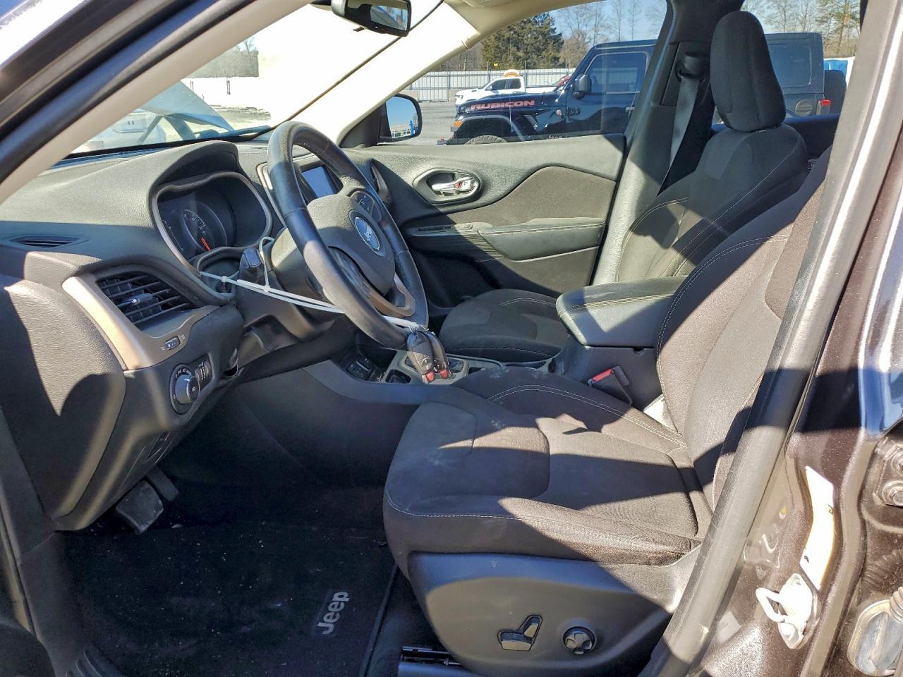 2016 JEEP CHEROKEE