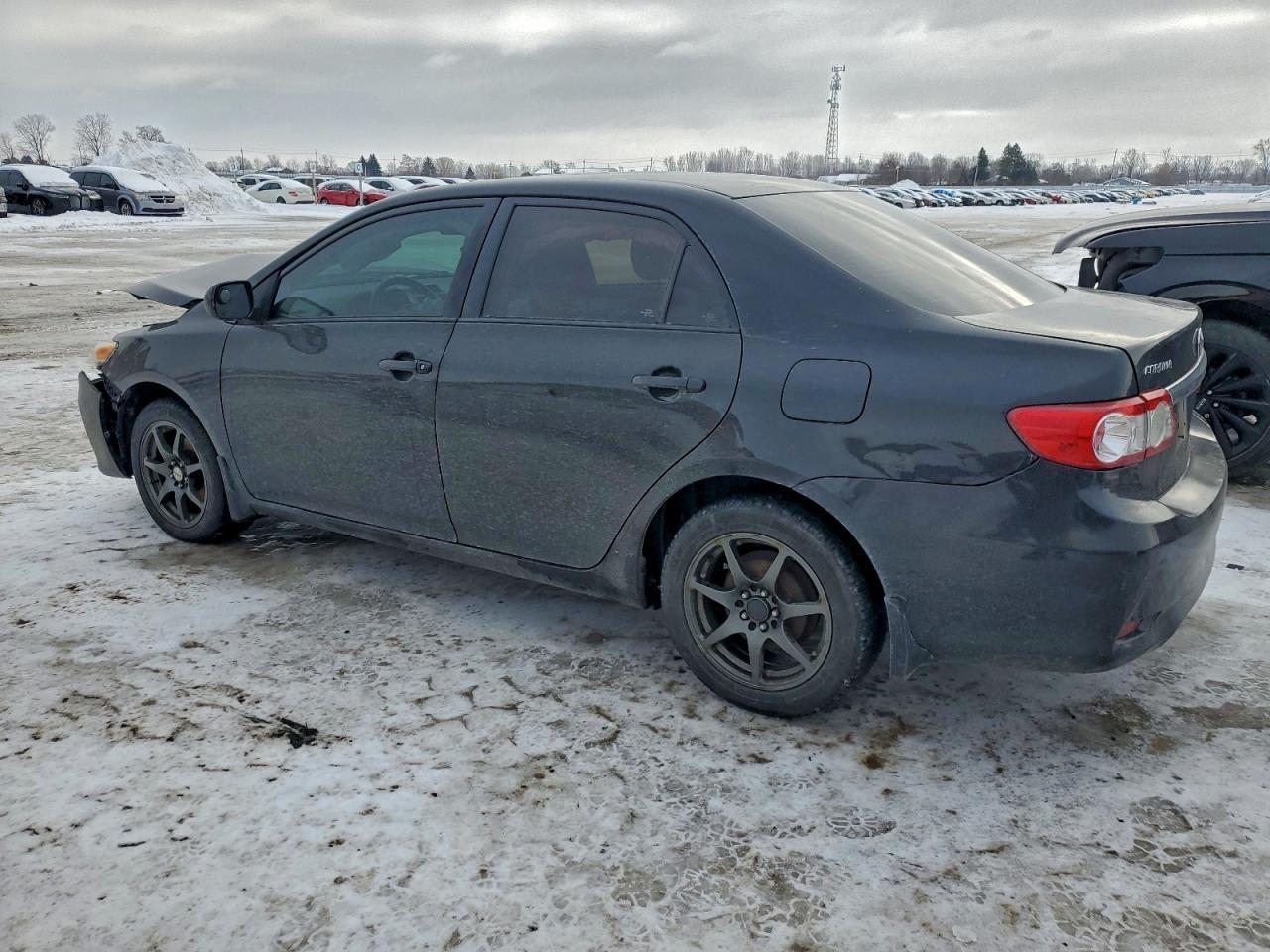 2013 TOYOTA COROLLA