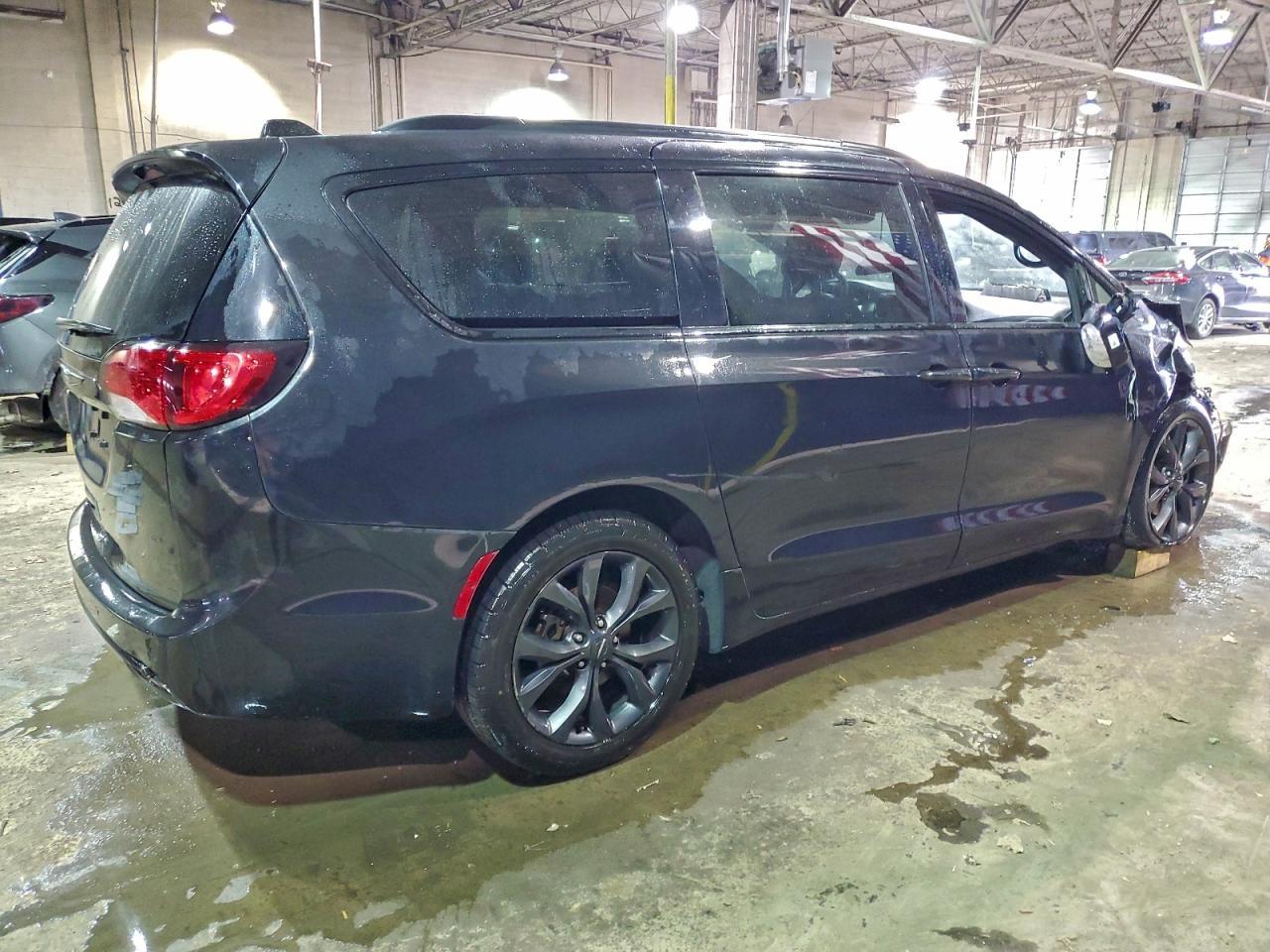 2018 CHRYSLER Pacifica