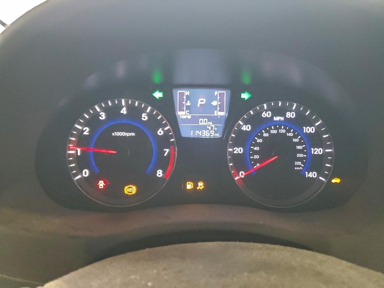 2016 HYUNDAI ACCENT