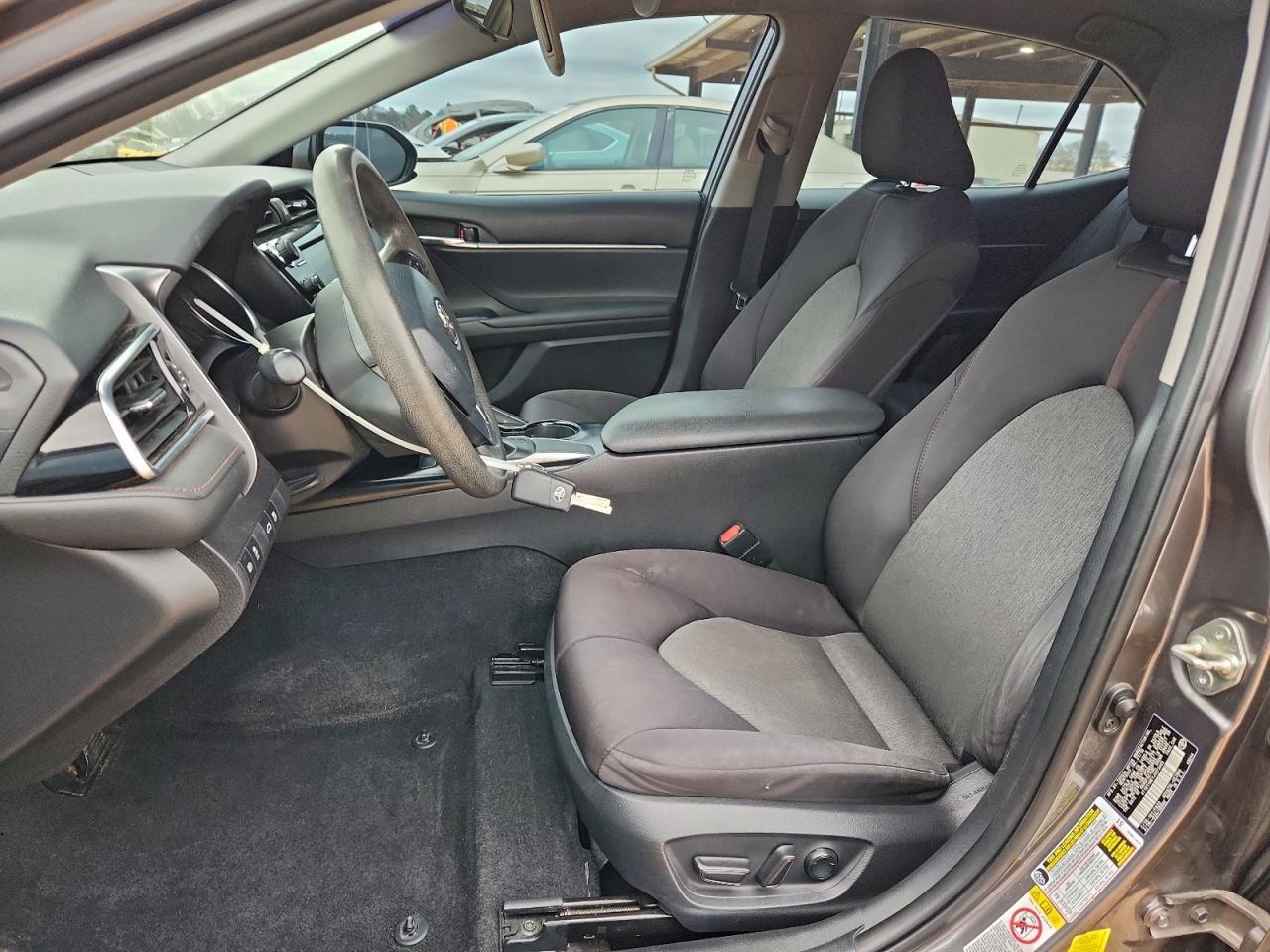 2018 TOYOTA CAMRY