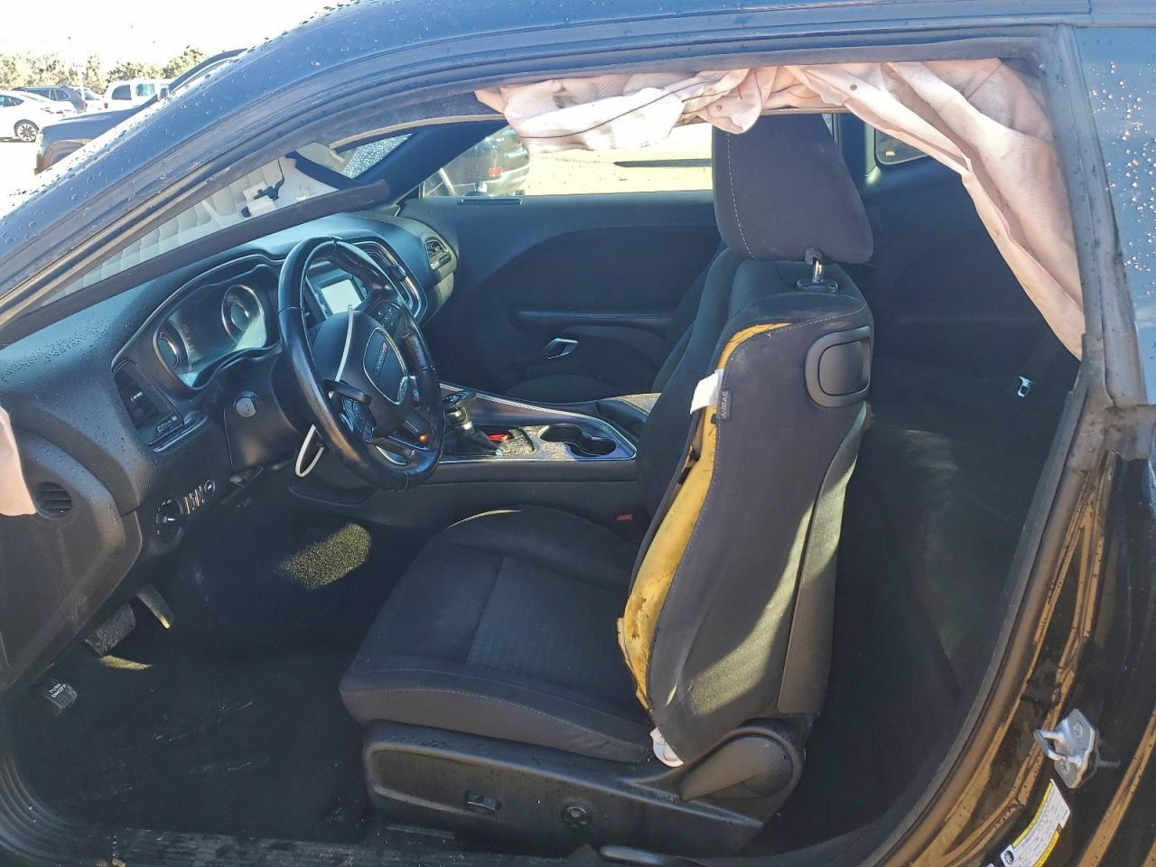 2015 DODGE Challenger