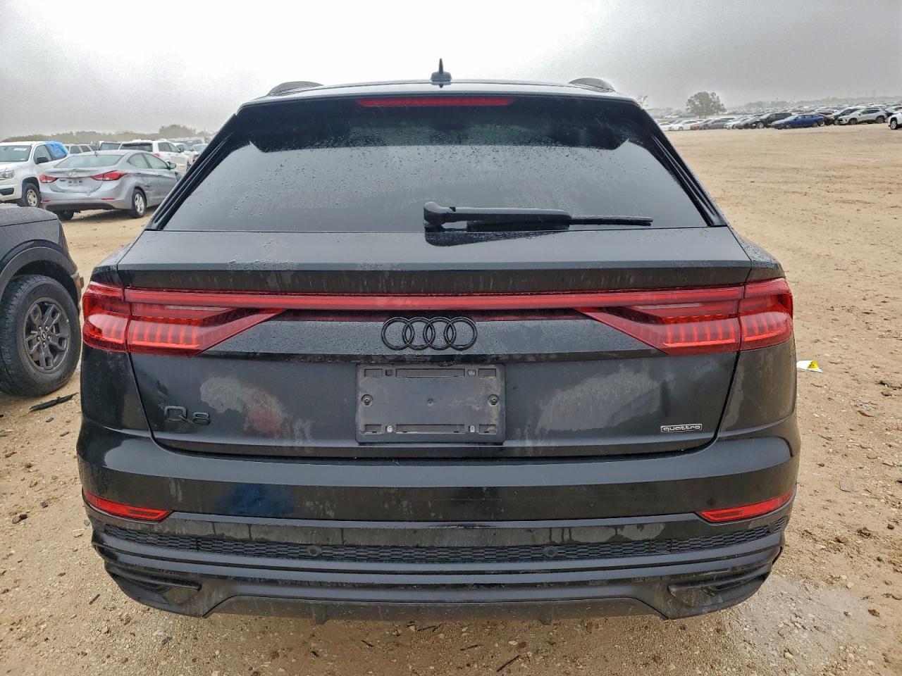 2023 AUDI Q8