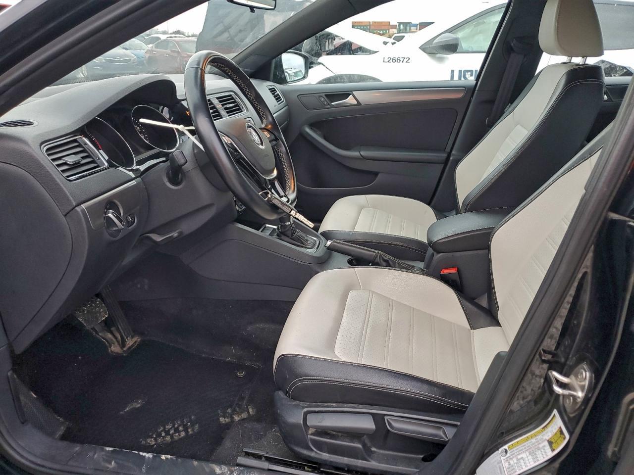 2016 VOLKSWAGEN JETTA