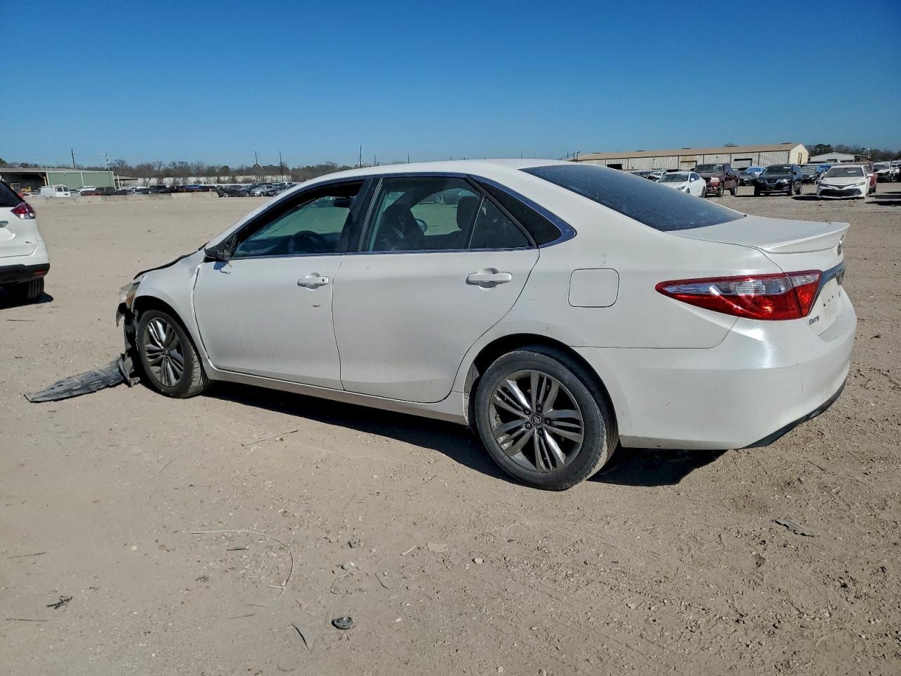 2017 TOYOTA CAMRY