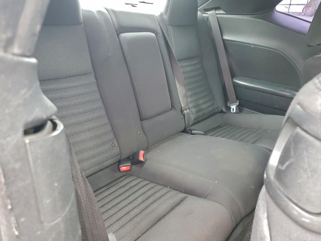 2013 DODGE Challenger