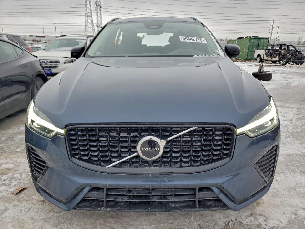 2024 VOLVO XC60