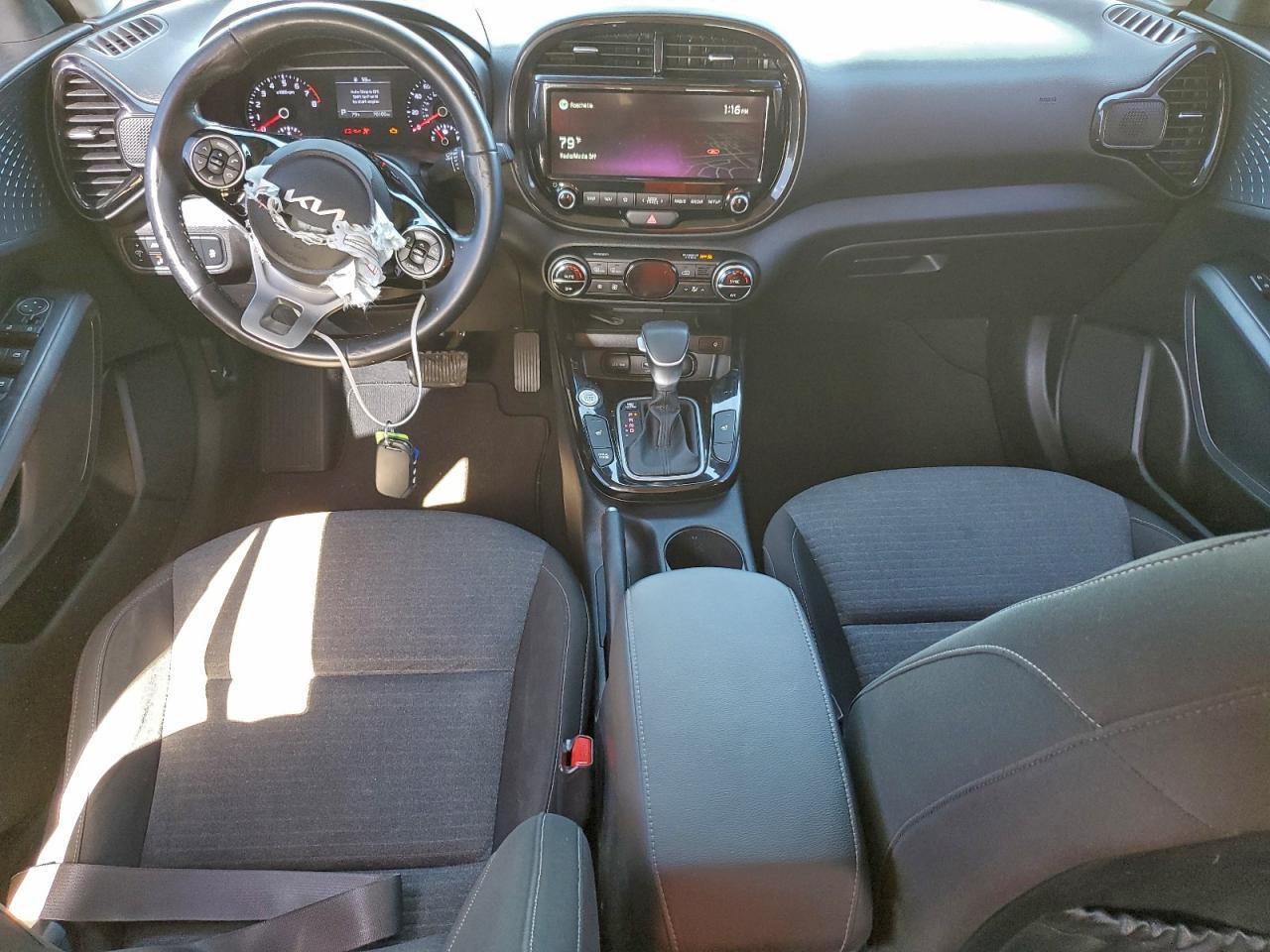 2022 KIA SOUL