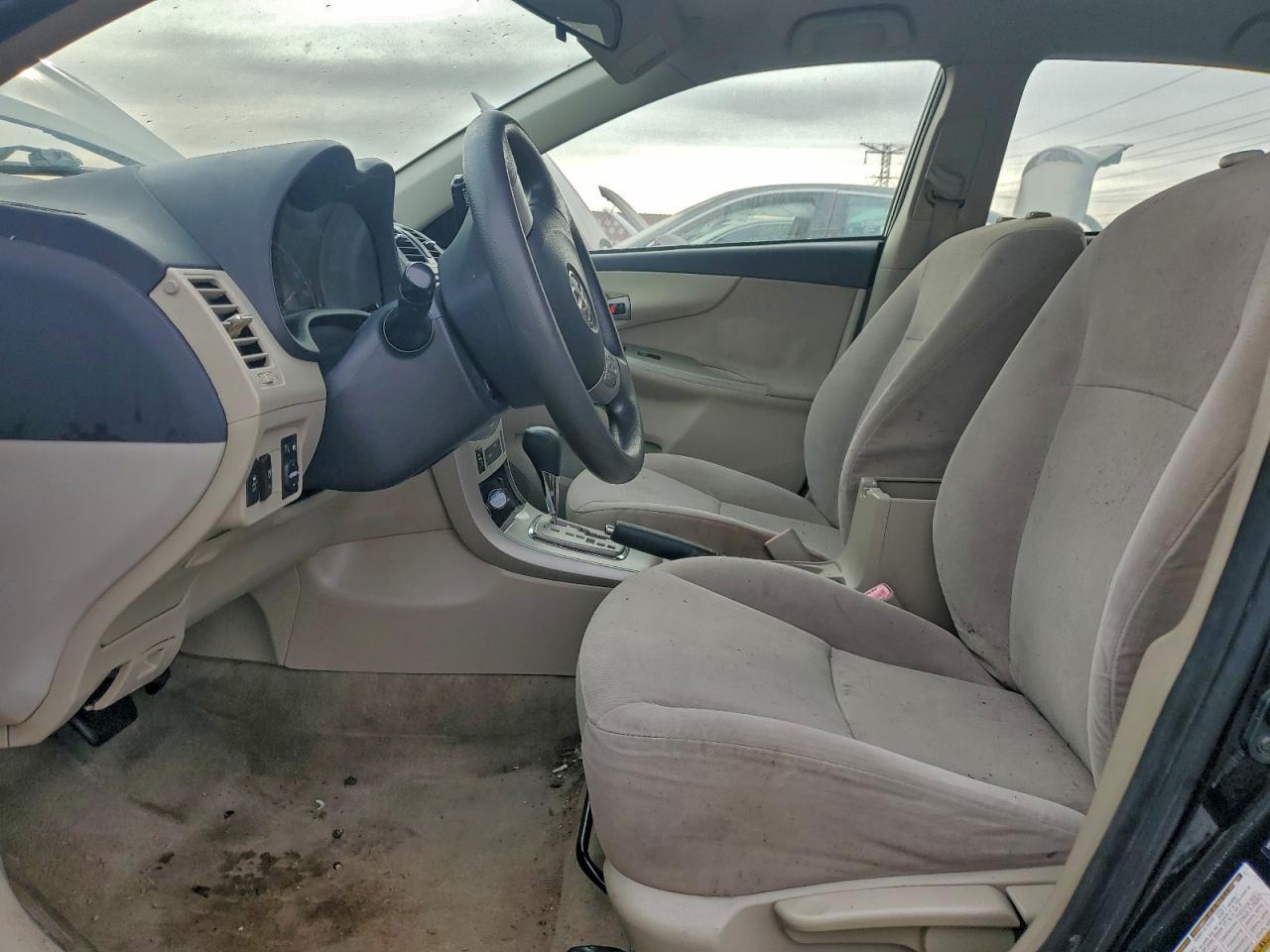 2012 TOYOTA COROLLA