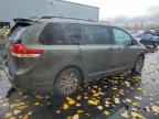 2011 TOYOTA SIENNA