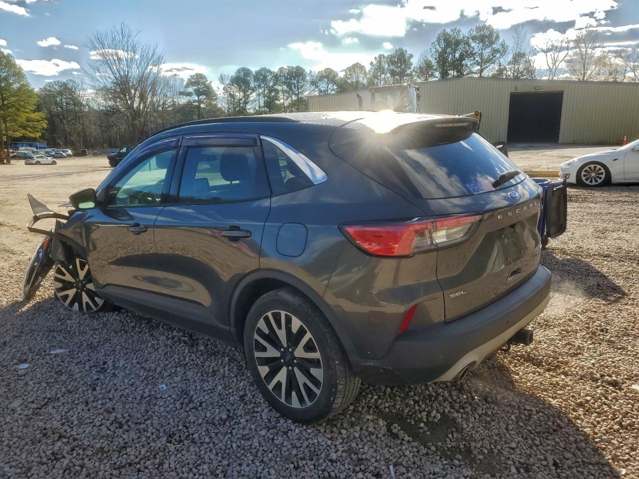 2020 FORD ESCAPE
