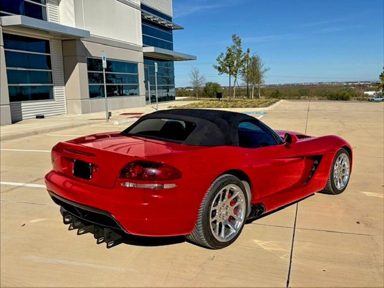 2004 DODGE Viper