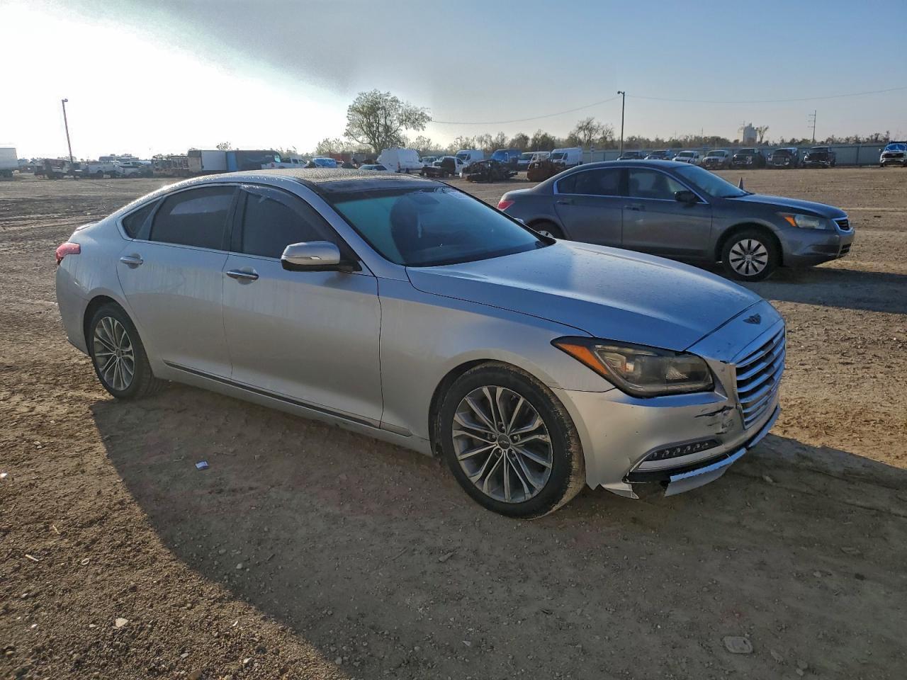 2015 HYUNDAI GENESIS