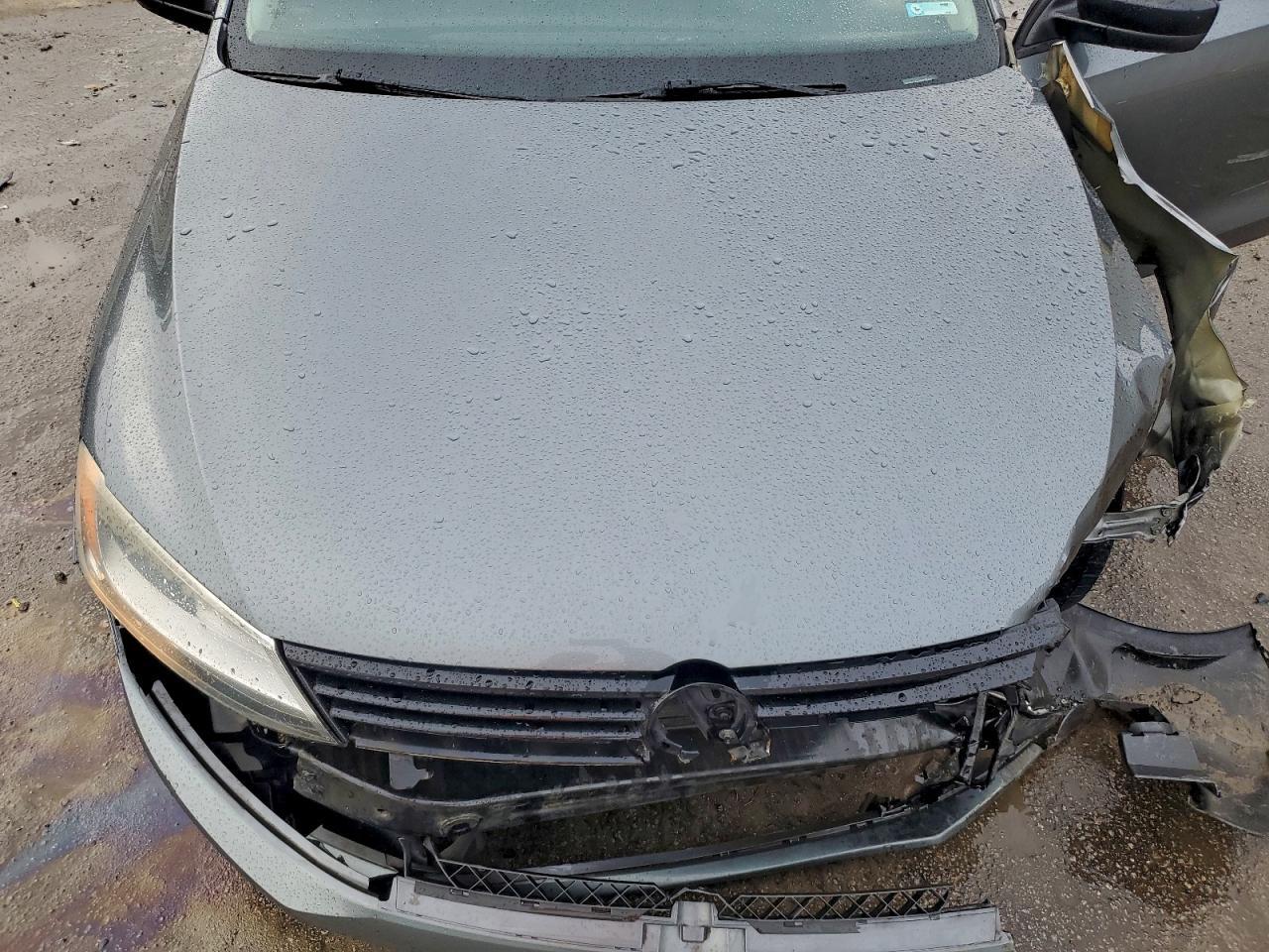2013 VOLKSWAGEN JETTA