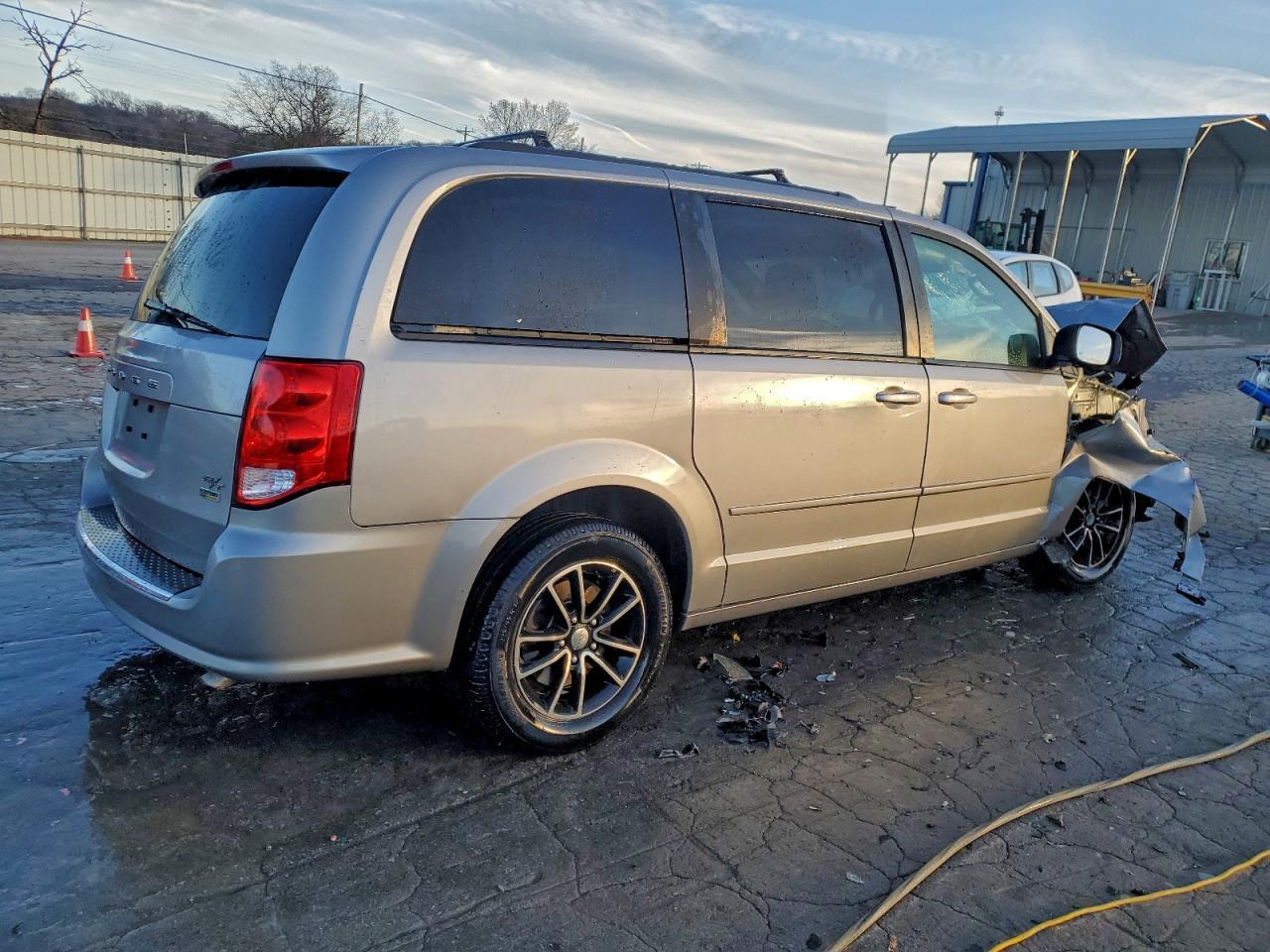 2016 DODGE GRAND CARAVAN