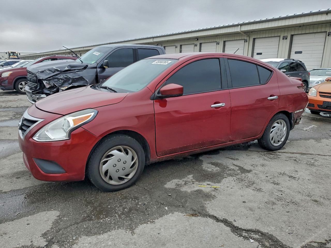 2016 NISSAN VERSA