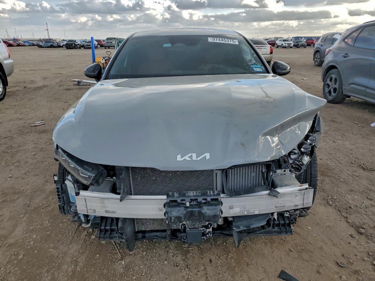 2024 KIA K5