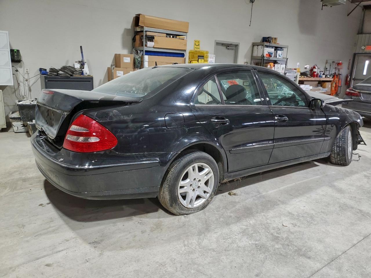 2006 MERCEDES-BENZ E-Class