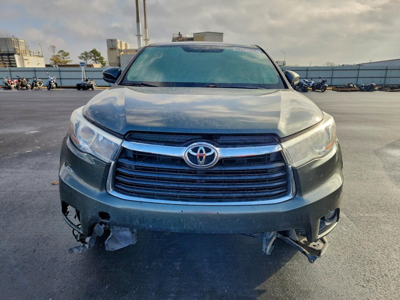 2015 TOYOTA HIGHLANDER