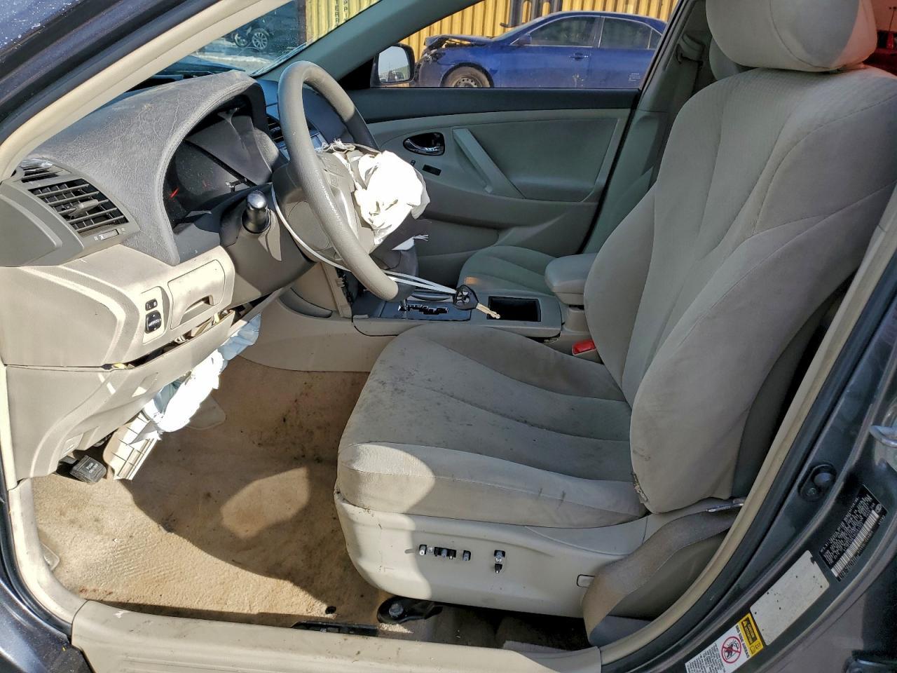 2009 TOYOTA CAMRY