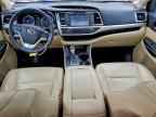 2016 TOYOTA HIGHLANDER