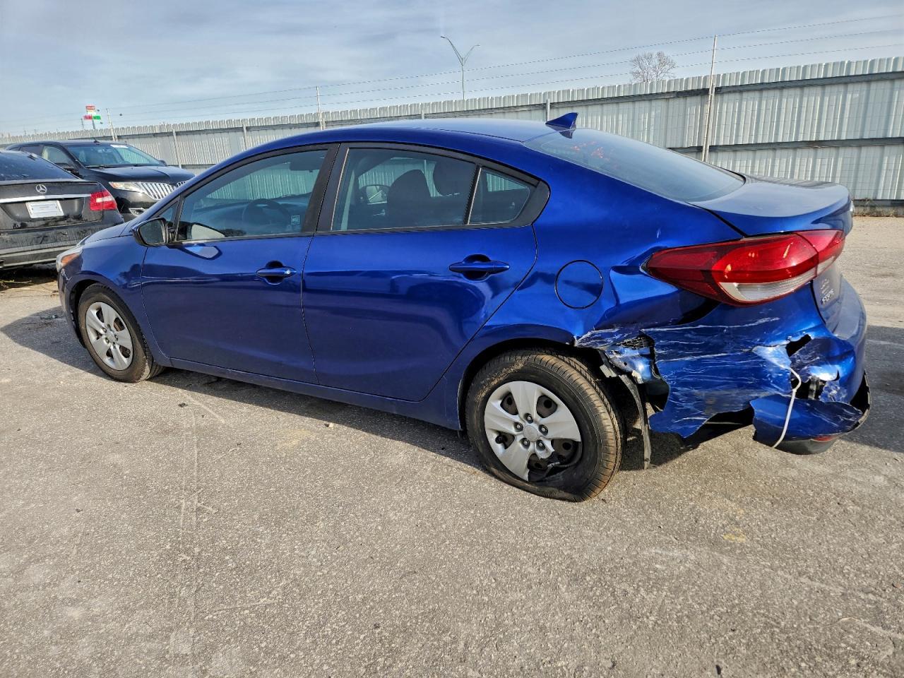 2017 KIA FORTE