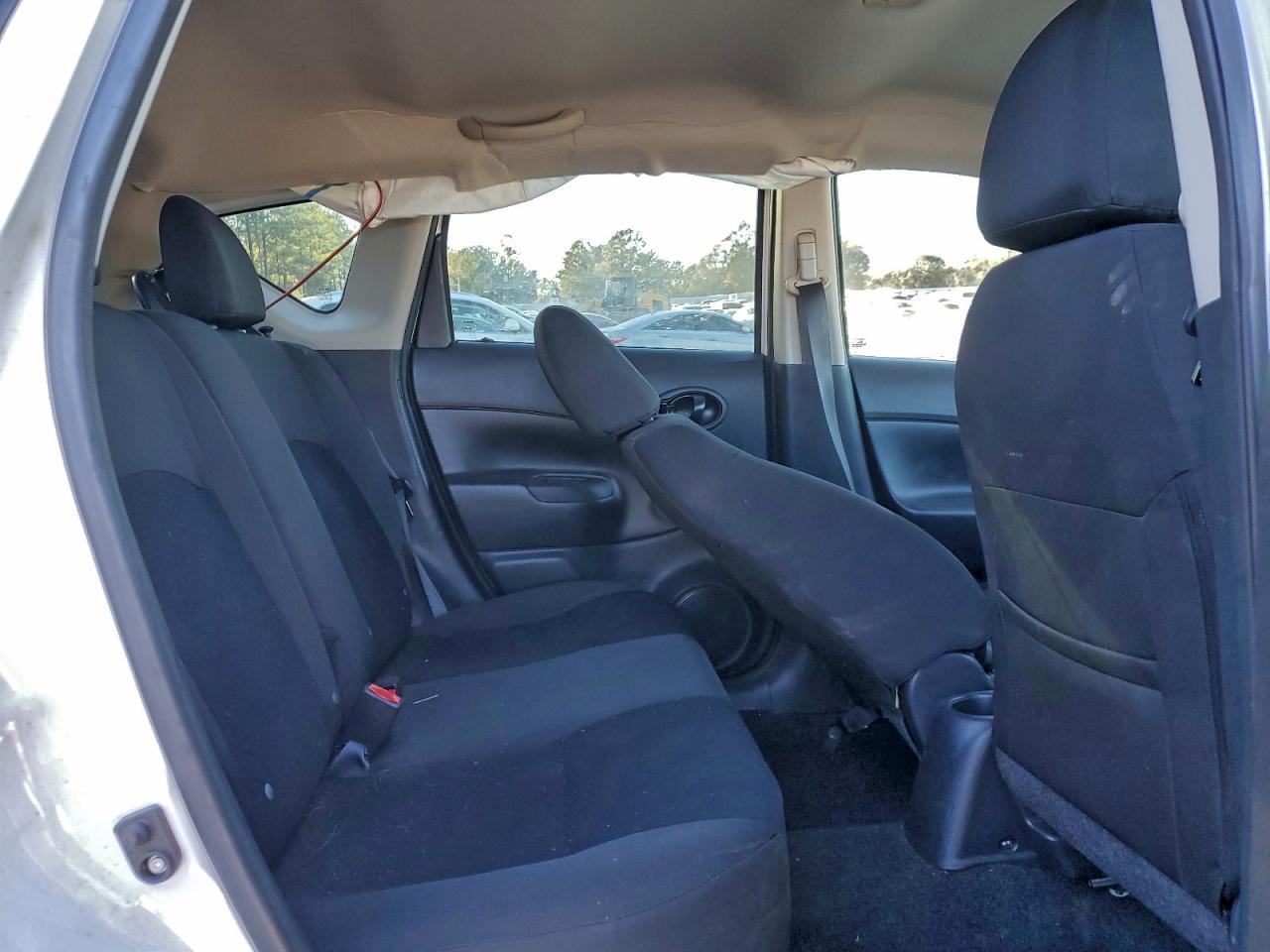 2016 NISSAN Versa Note