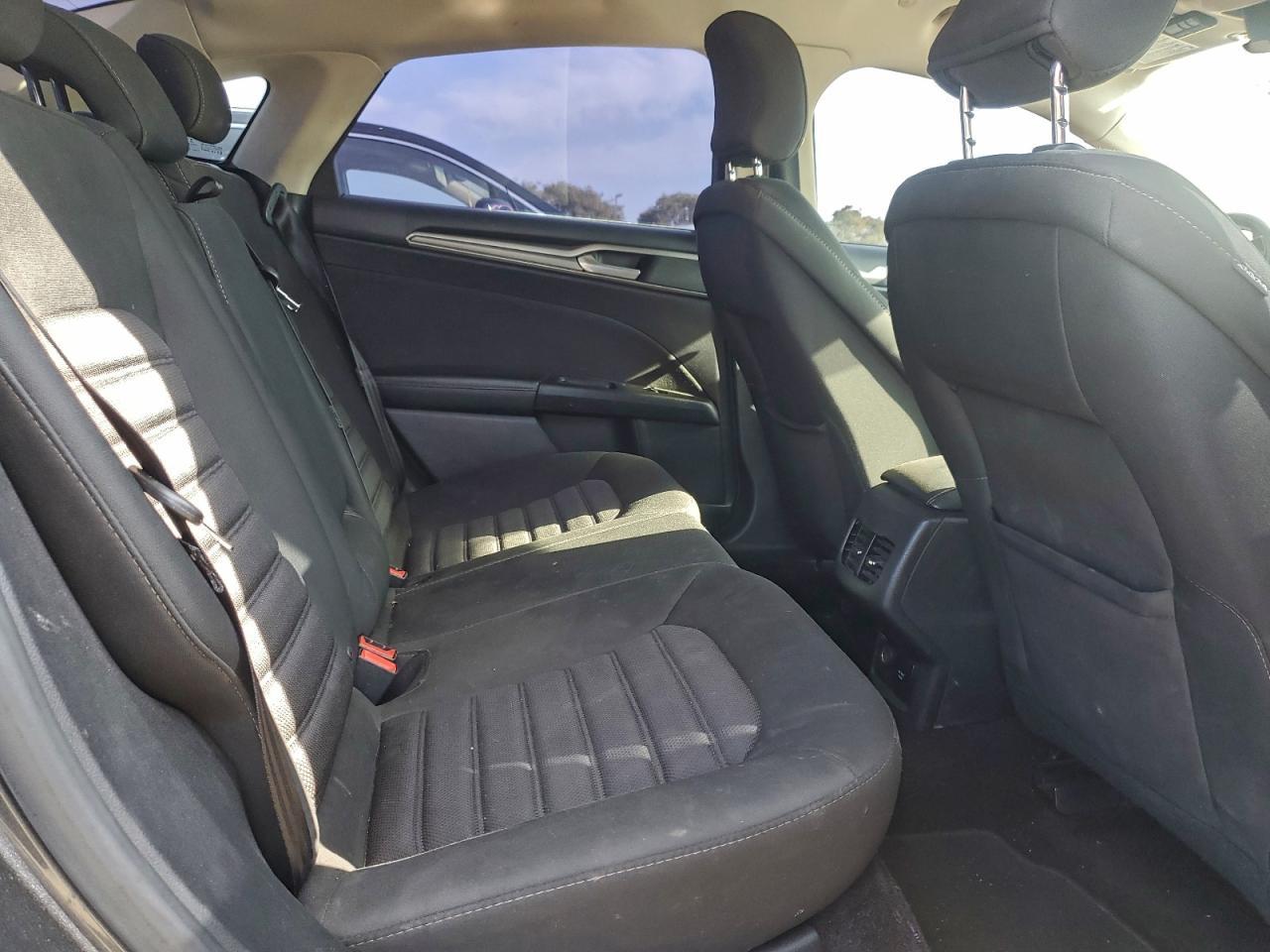 2017 FORD FUSION