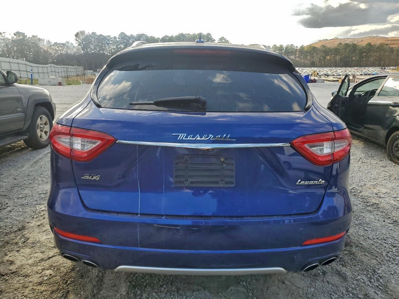 2017 MASERATI Levante