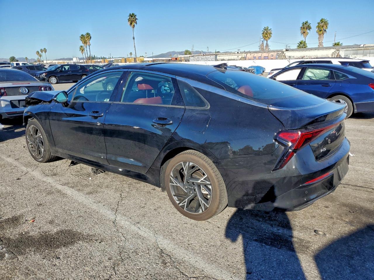 2025 KIA K5