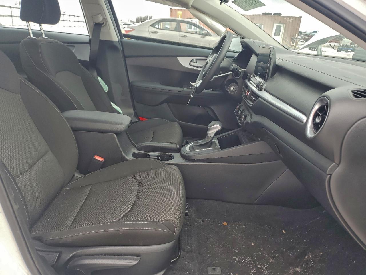 2024 KIA FORTE