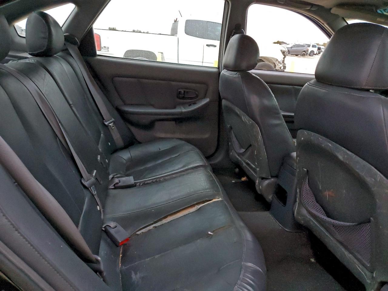2002 HYUNDAI ELANTRA
