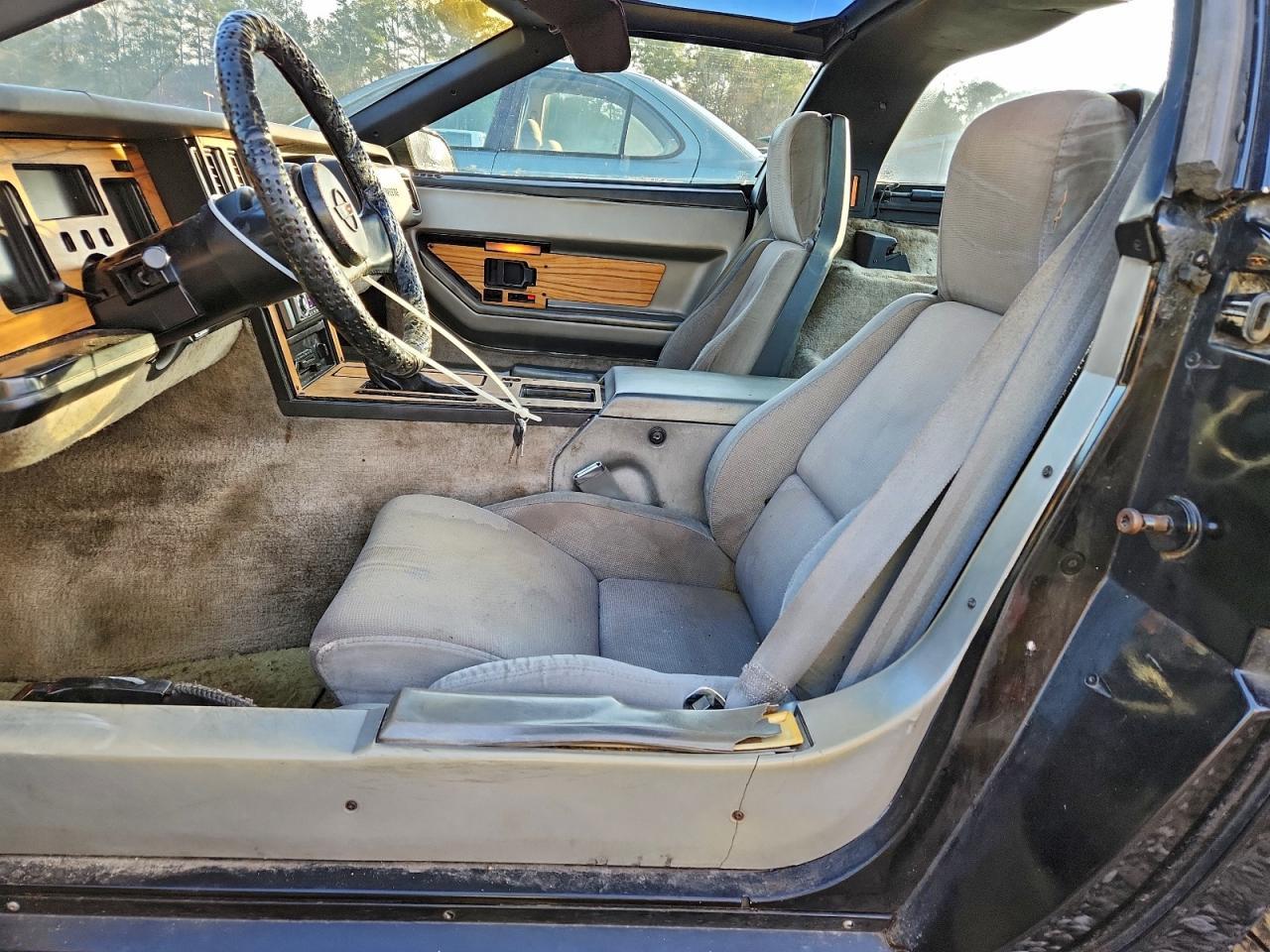 1985 CHEVROLET CORVETTE