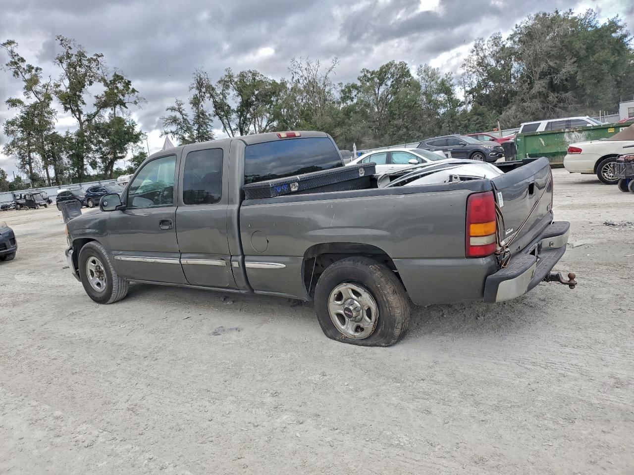 2002 GMC Sierra