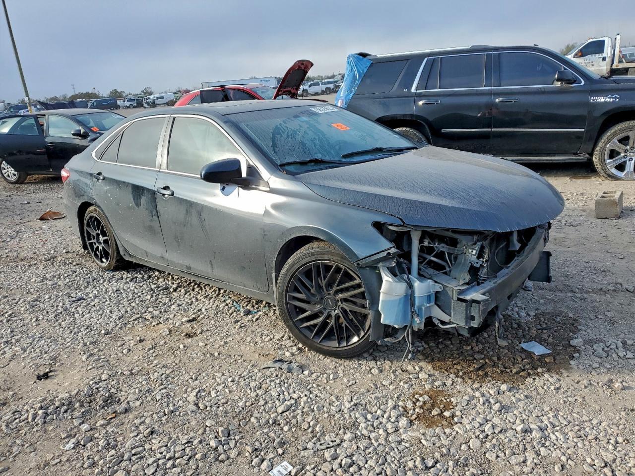 2017 TOYOTA CAMRY