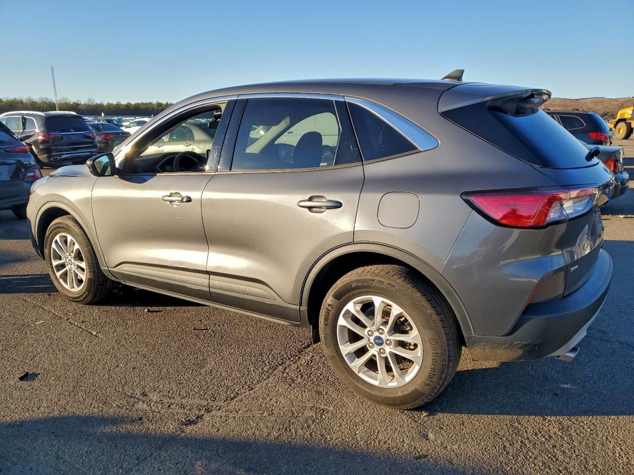 2022 FORD ESCAPE
