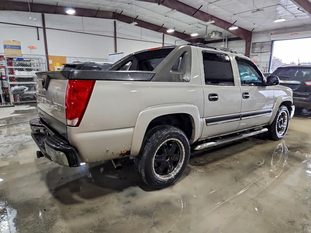 2005 CHEVROLET Avalanche